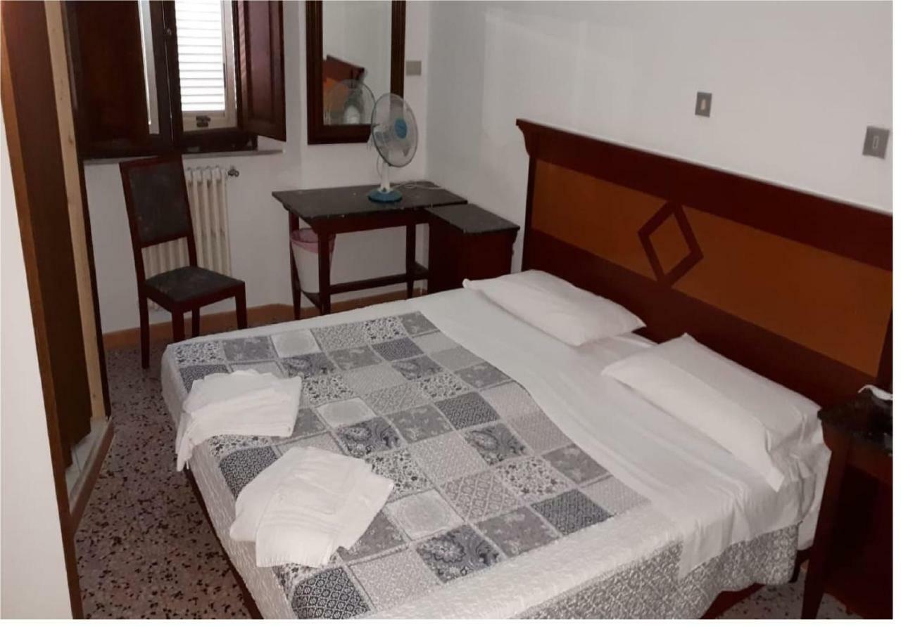 Hotel Stella Follonica Exterior foto